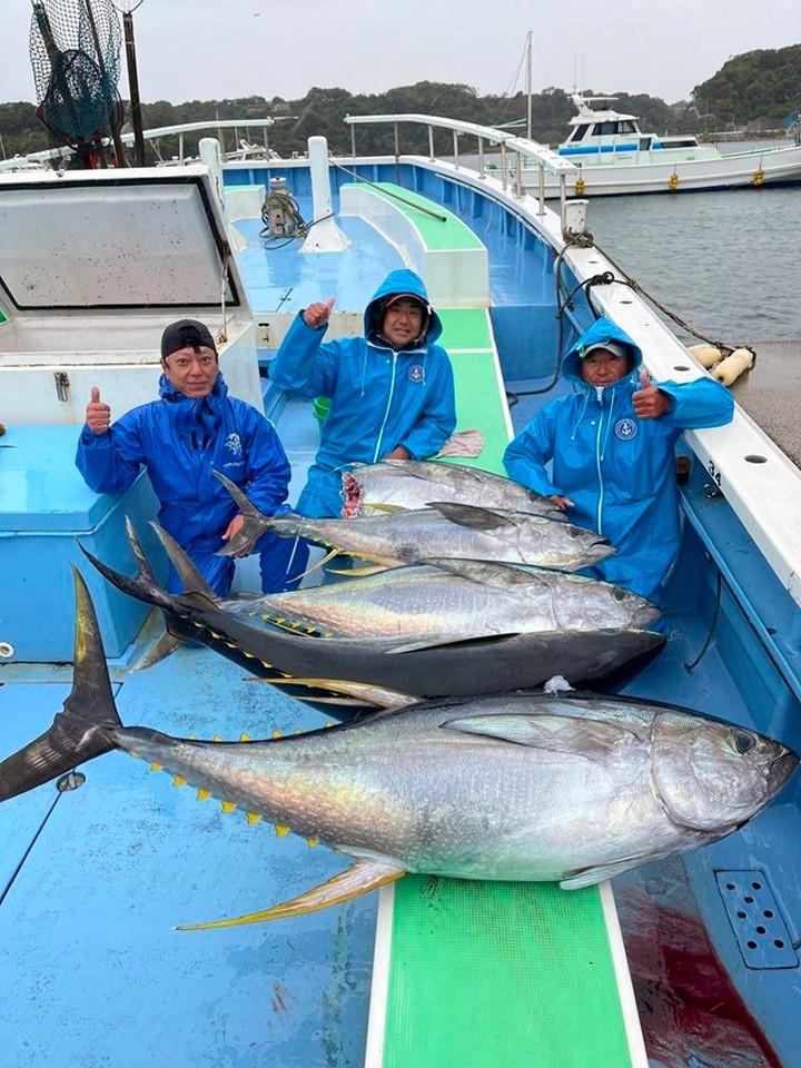 【釣果速報】キハダにカツオ！MAX40kgの大物尽くしで船内大渋滞！？神奈川県大松丸で最高記録を更新しよう！