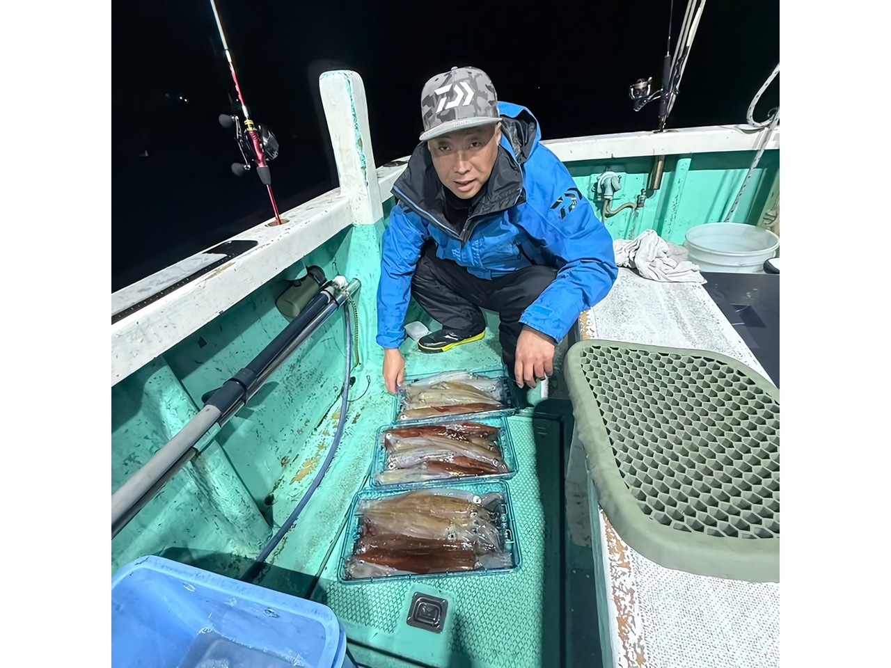 【釣果速報】静岡県伊勝丸で高級ヤリイカ絶好釣！トップは35匹！良型マルイカも釣れて今後の釣行も期待大！