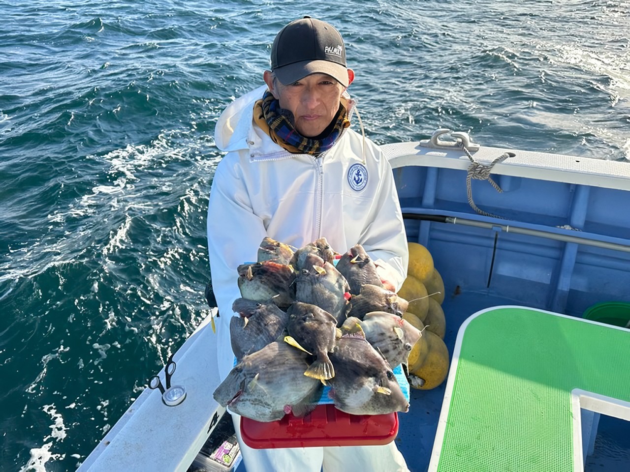 【釣果速報】神奈川県大松丸で人気魚カワハギを全員GET！竿頭は14匹！2025年ラストの釣行はオイシイ魚で締めよう！