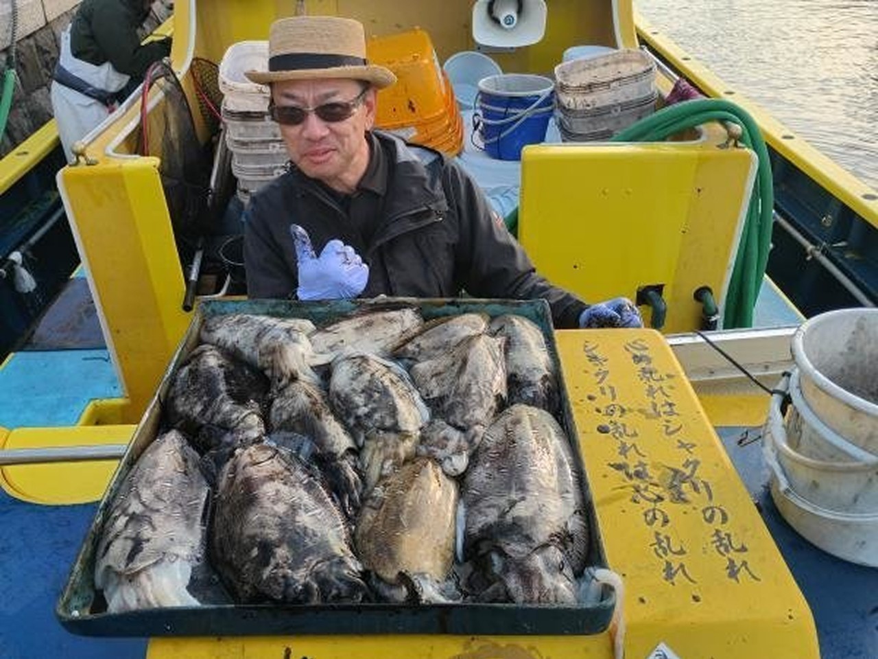 【釣果速報】神奈川県濱生丸でカミナリイカ全員ゲット！実績“お墨付き”の船で高級イカをゲットしよう！