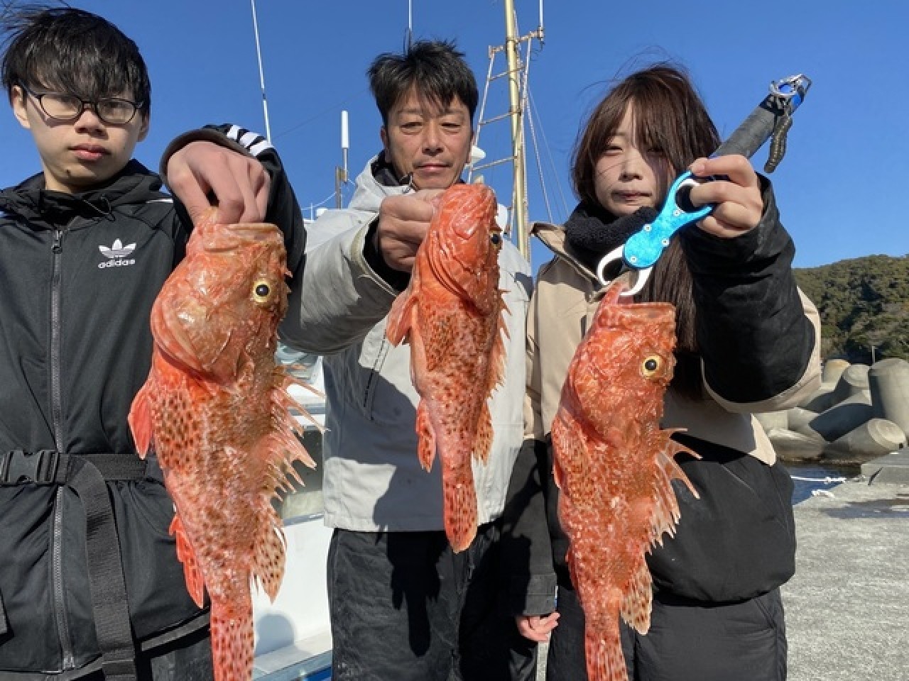 【釣果速報】オニカサゴGET！8名で61尾！静岡県久寿丸で今すぐカサゴ釣行へGO！