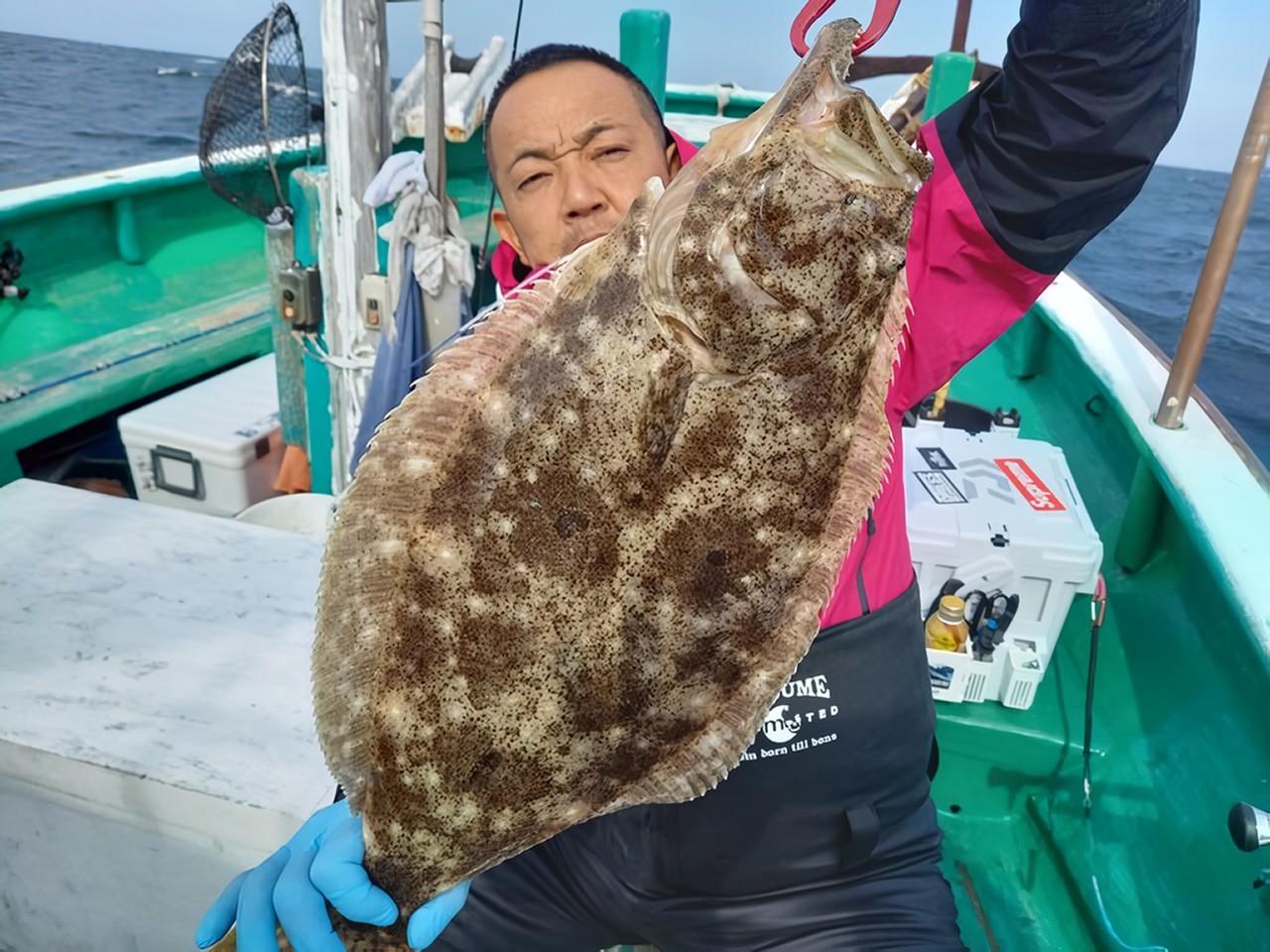 【釣果速報】60cm大判ヒラメ＆95cmの大物ブリをゲット！和歌山県大南荘勝丸は経験の有無を問わず大物が狙えちゃいます！
