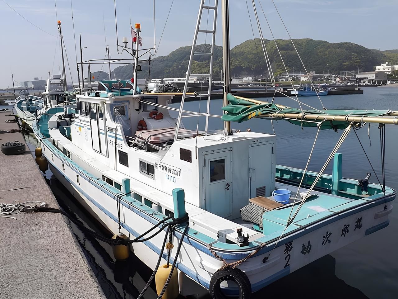 勘次郎丸の写真