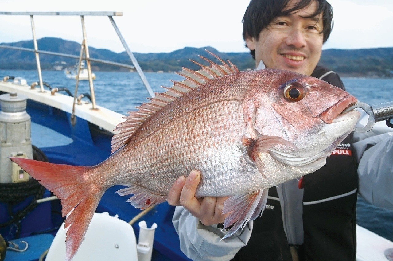 乗っ込みスタンバイOK！ あの手この手でマダイ攻略