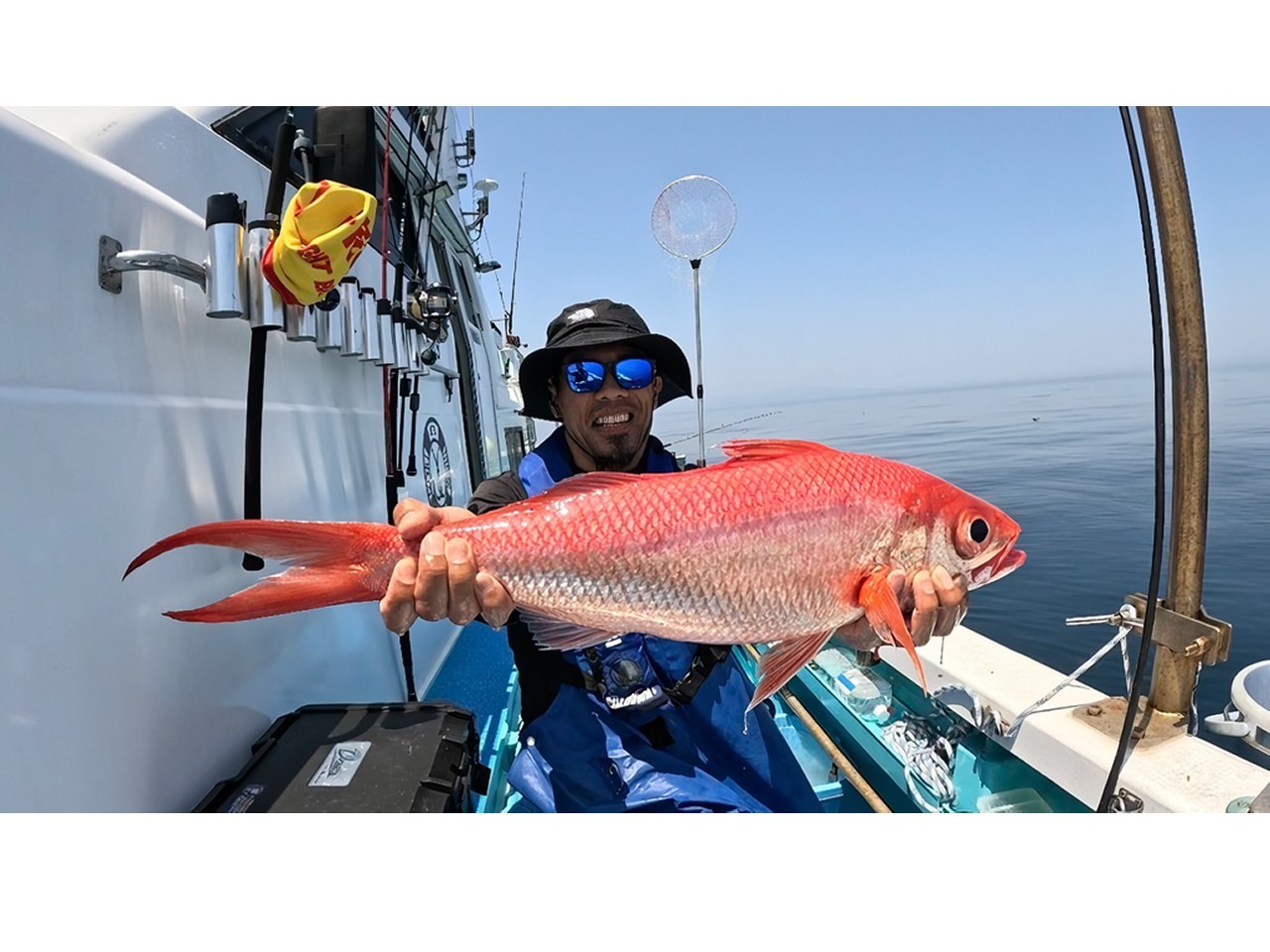 【釣果速報】2.00kgのオナガ獲ったどー！静岡県もき丸でクーラー超えの大物を手に入れよう！