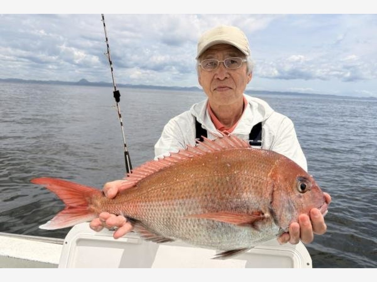 【釣果速報】神奈川県あまさけや丸でマダイ・イサキ・メジナと人気魚種続々ゲット！いろいろな魚との出会いを楽しみたい人は即予約を！