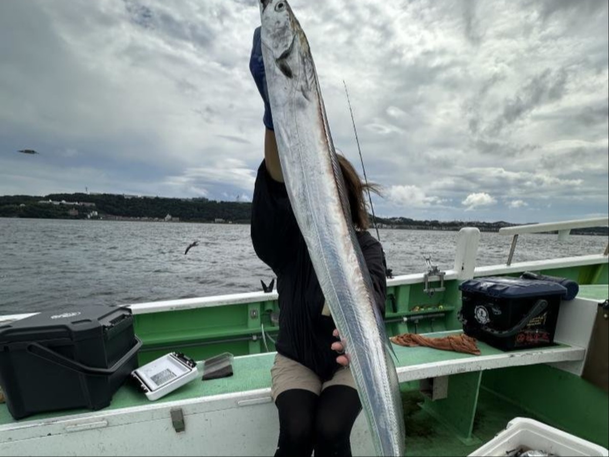 走水沖のタチウオ 教至丸の釣果