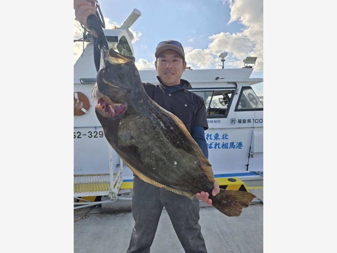 【釣果速報】福島県つりエサ豊漁丸で91cmのデカヒラメGET！！大物狙いの方は今すぐ乗船を！