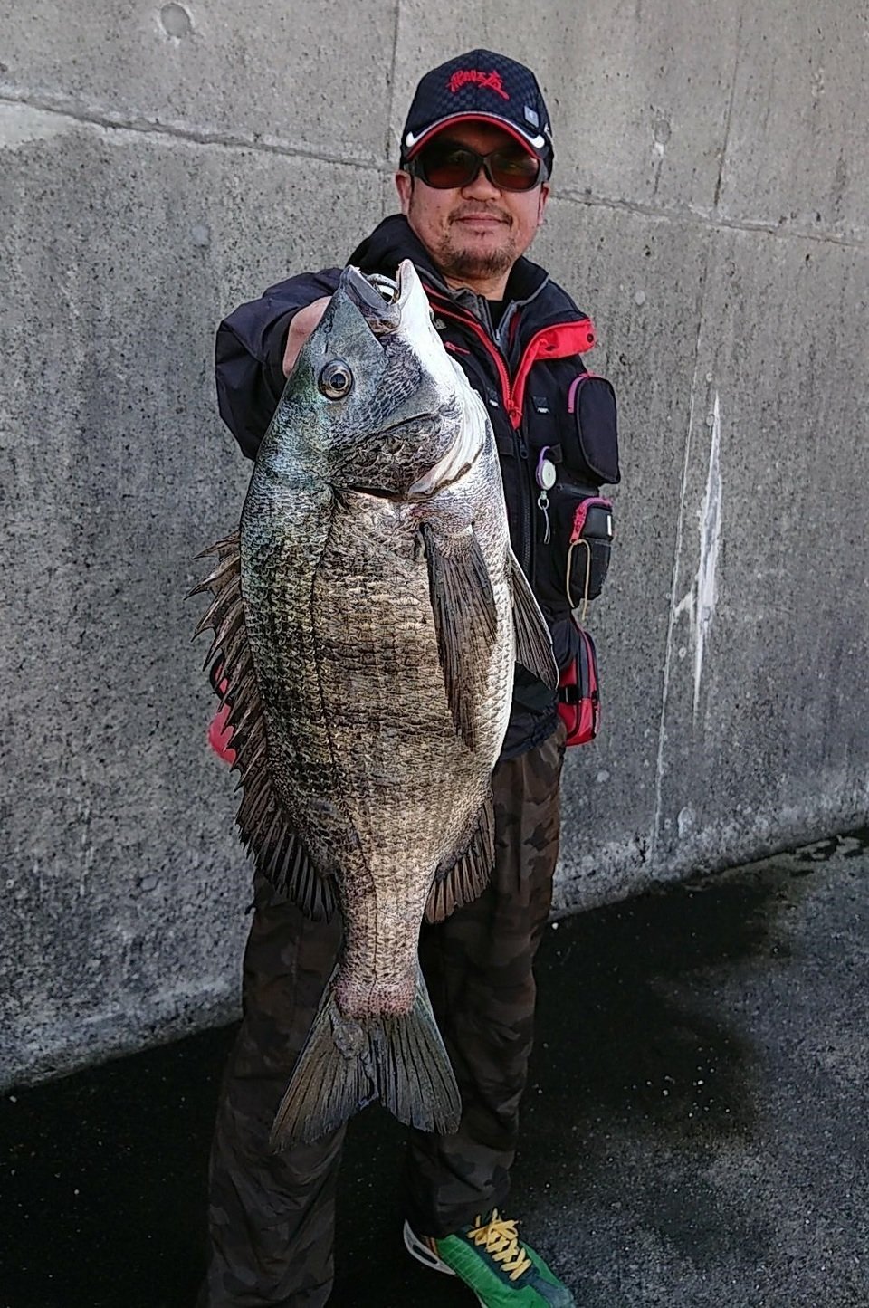 チヌ 男性 写真
