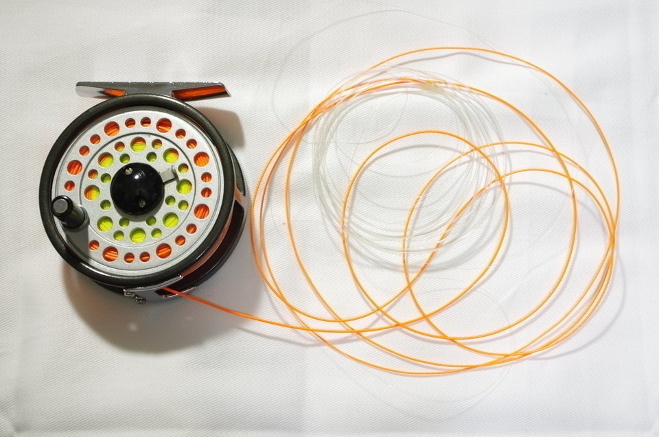 フライフィッシング フライライン フライリール 釣り 入門 写真