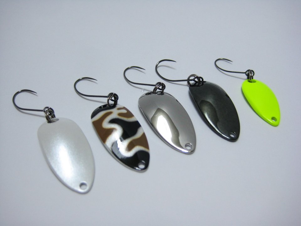 スプーン　ルアー　写真