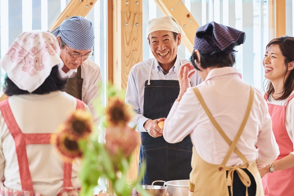 人　調理　写真