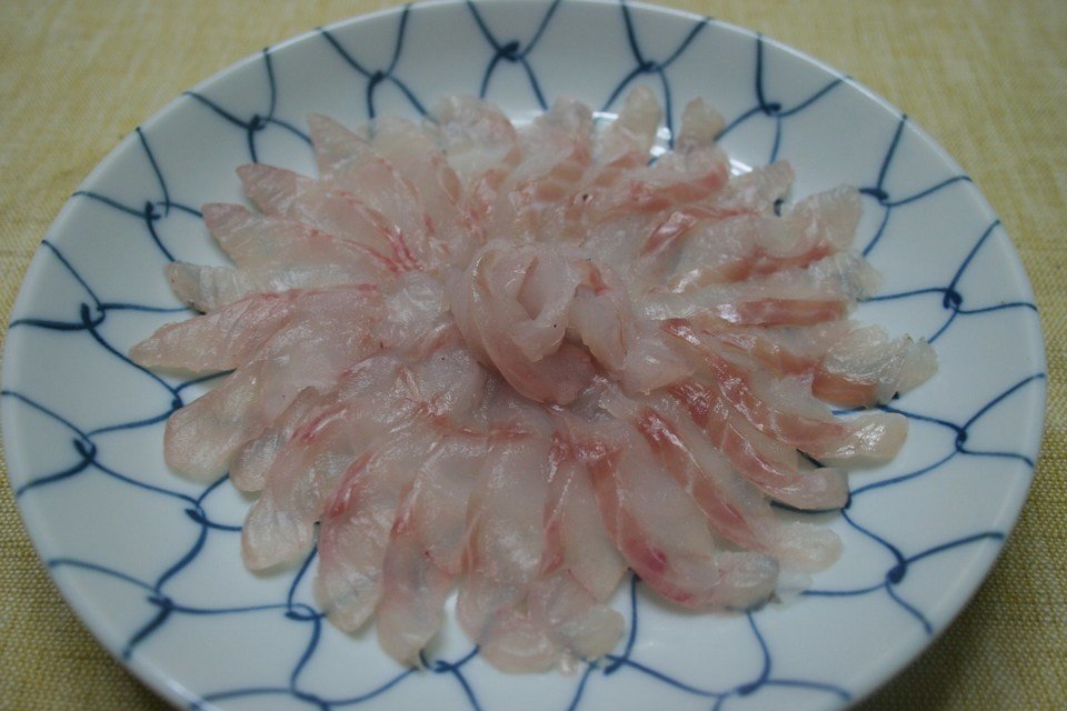 メバル　薄造り　写真