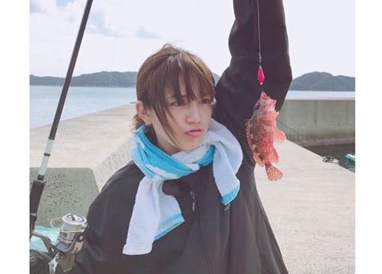 川口春奈さんも釣りが大好き 大人気女優の釣りガール姿が超カワイイ
