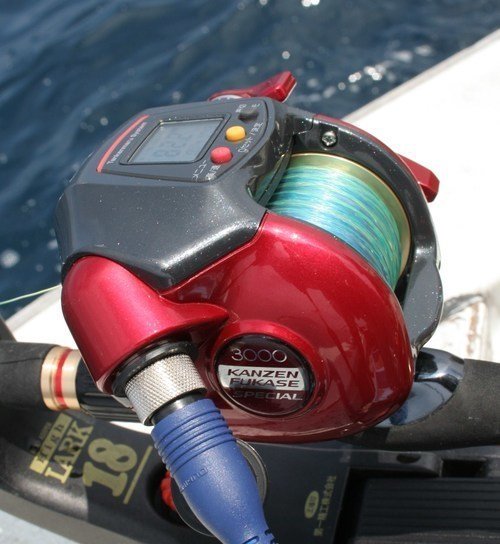 電動リール　写真