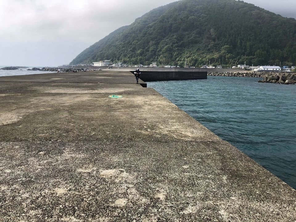 海　一文字　堤防　写真