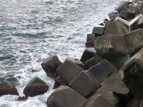 消波ブロック　海岸　写真　