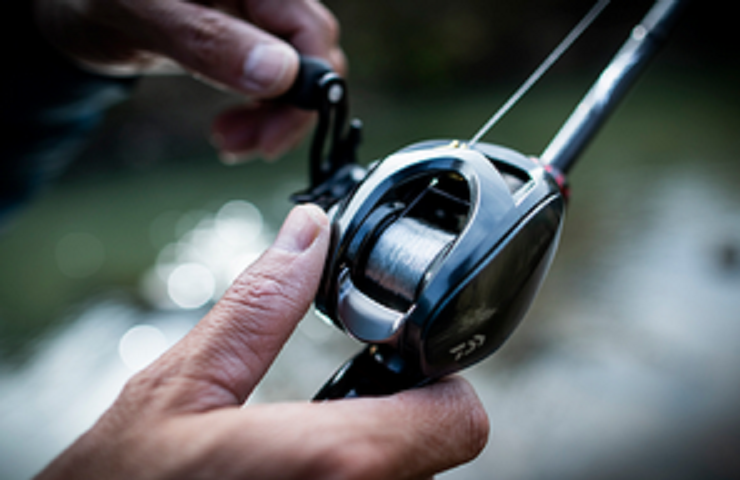 コンパクトなフォルムが特徴のスティーズCT SV TW