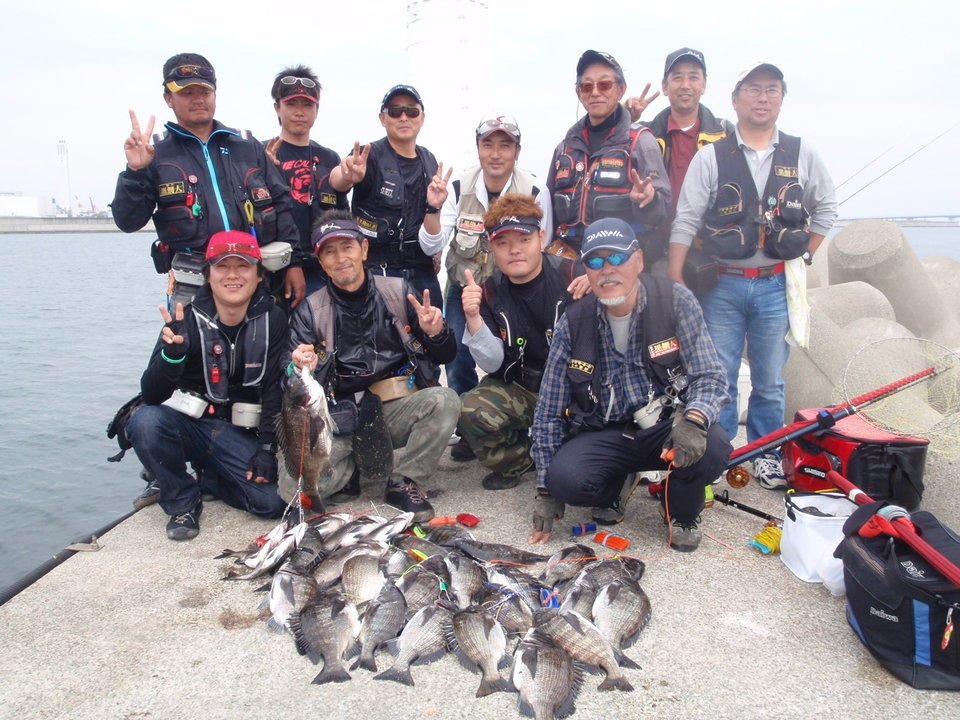 釣り人　釣果　写真　
