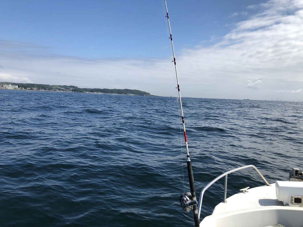 海　釣り　船