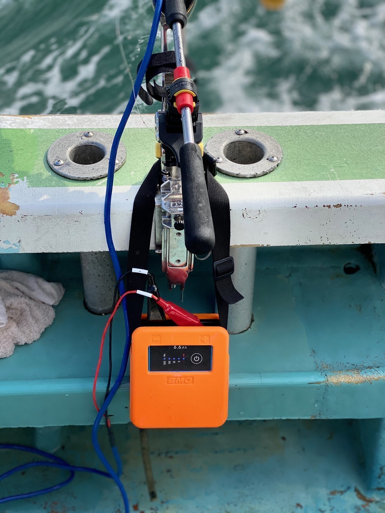 リチウムイオンバッテリー６.６Ａｈの写真