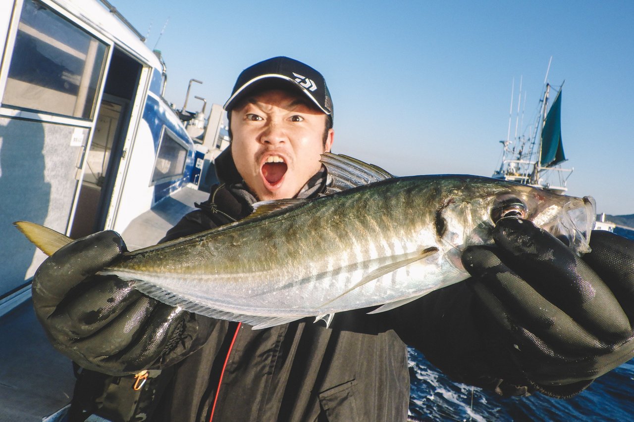 年もリチウムイオンバッテリーが大活躍 伊良湖沖で40cmの大型アジと60cmのマダイを釣り上げた大興奮の釣行記を公開