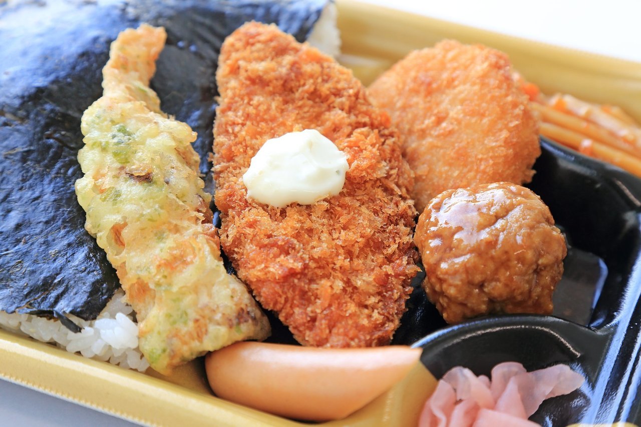 のり弁当の写真