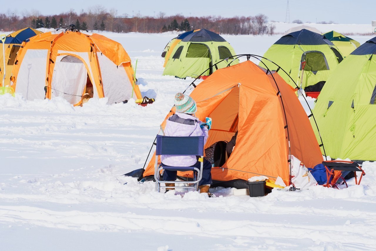 ワカサギ釣り用テントの写真