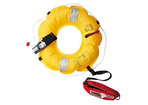 膨張した救命具のアップ写真