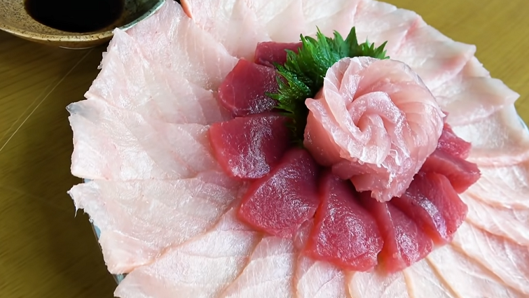 刺身になったアカマンボウ