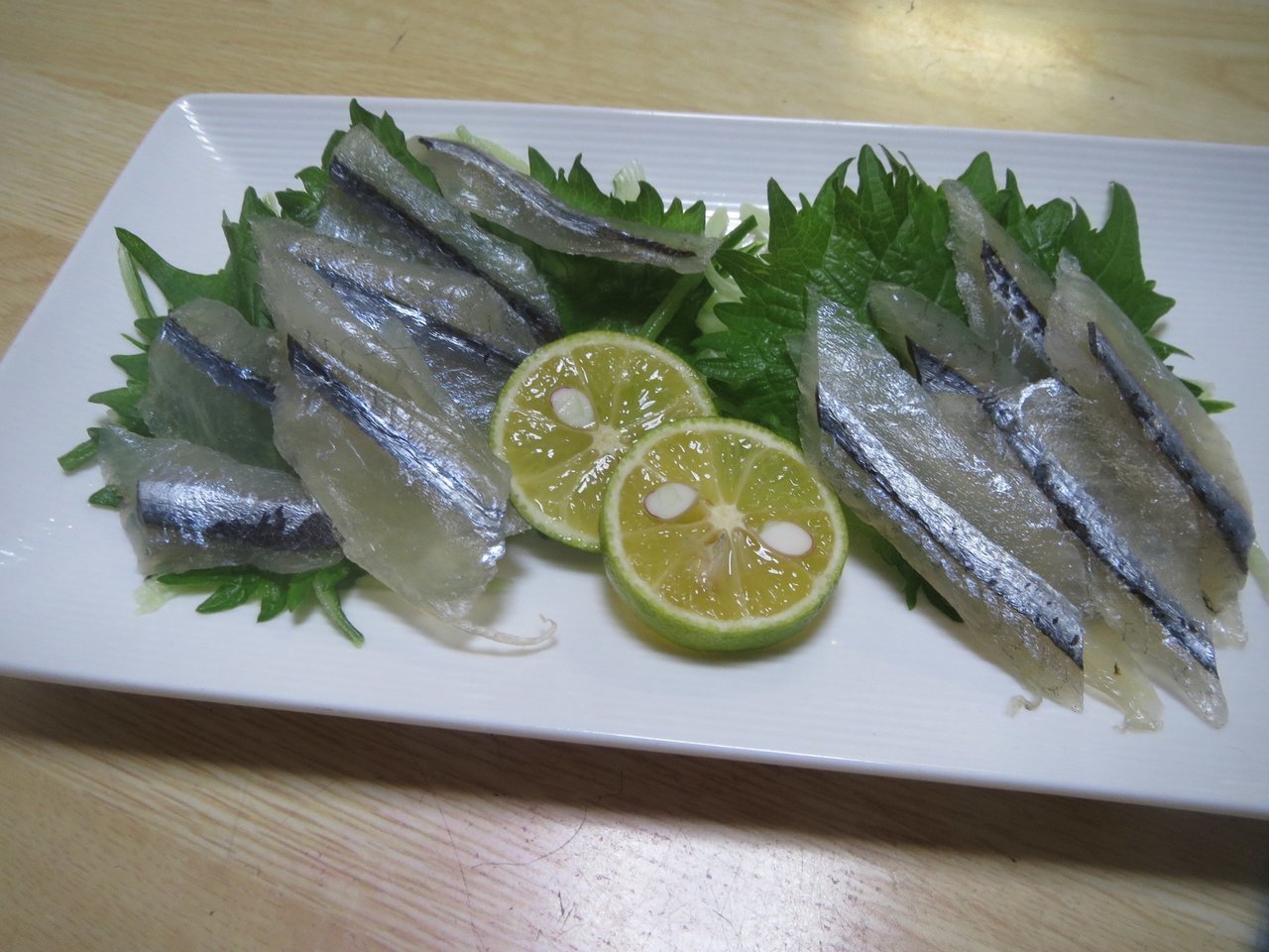 サヨリはウキ釣りする 投げ釣りする 釣り方のコツや生態 美味しい食べ方までご紹介します