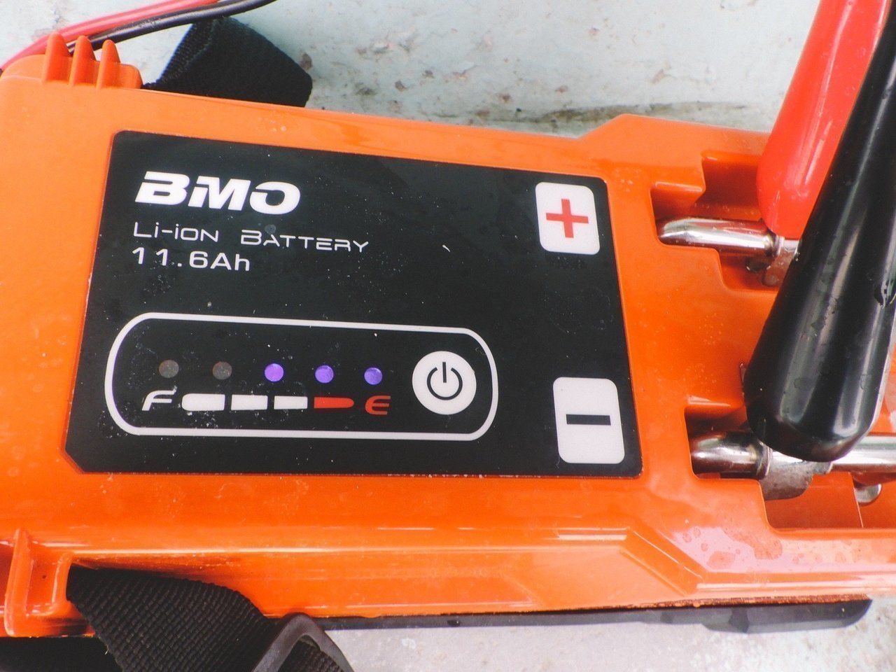 リチウムイオンバッテリー