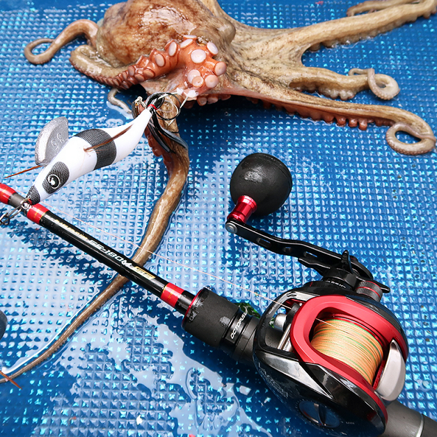 リールとタコのアップ写真