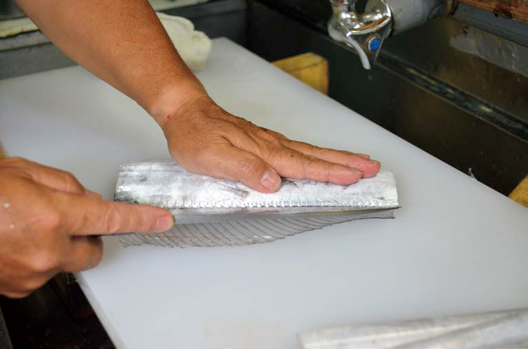 さばいている様子